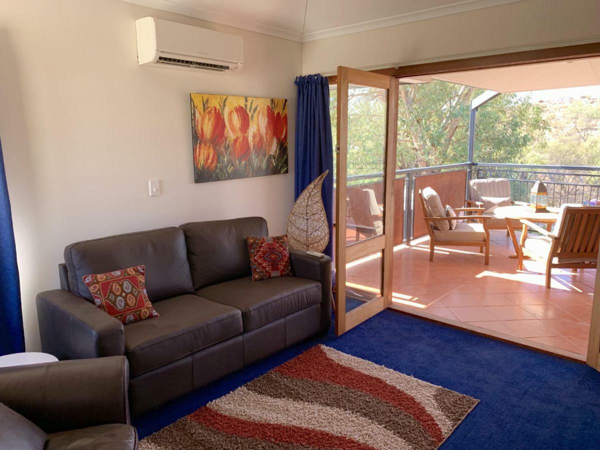 Wilmots On Dixon Bed & Breakfast Alice Springs Ngoại thất bức ảnh